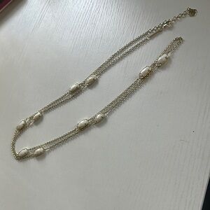 Kendra Scott Gold and White Elise Necklace